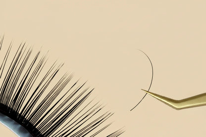 Extension SAKURAHANA cils individuels Premium Long Noir matte 8-15